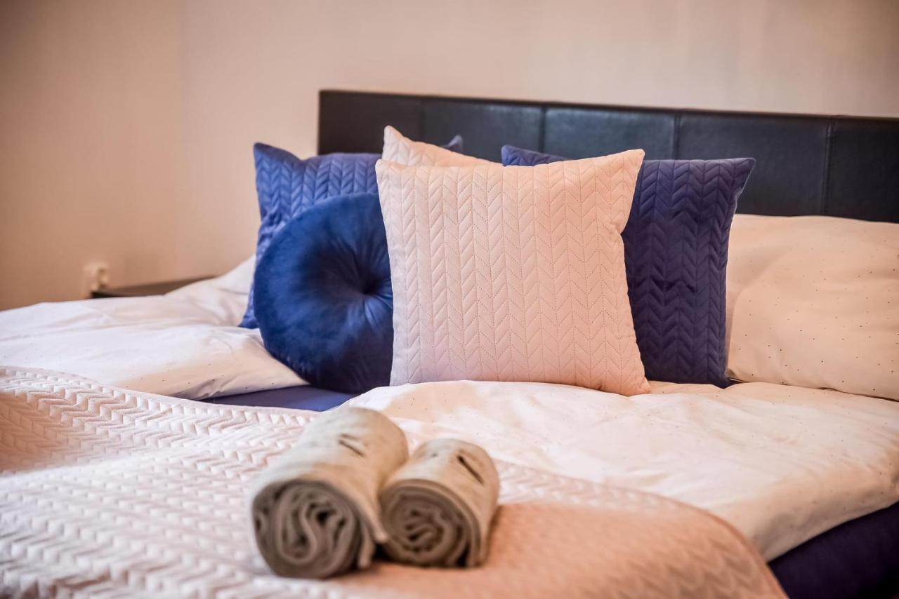 Apartamenty Przystanek Banska Banska Nizna Экстерьер фото